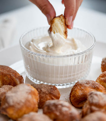 Cinnamon Sugar Yoghurt Pretzel Bites